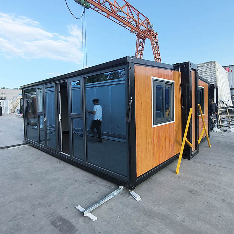 Які переваги Yilong Integrated Housing Technology Co., Ltd. як виробник контейнерів?